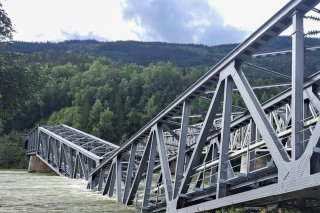 Le pont ferroviaire de Gudbrandsdalslagen était déjà fermé au trafic à cause des inondations quand il s'est effondré.